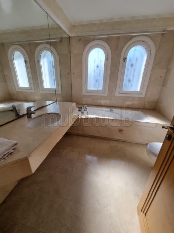 appartement-a-louer-a-les-princesses-superficie-240-m2-cheminee-et-climatisation-big-8