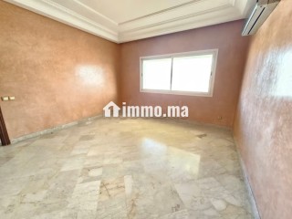Appartement rare avec terrasse - Appartement à louer - Casablanca