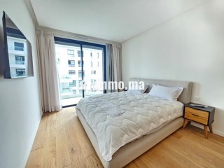 Joli studio neuf meublé en étage élevé - Appartement à louer - Casablanca