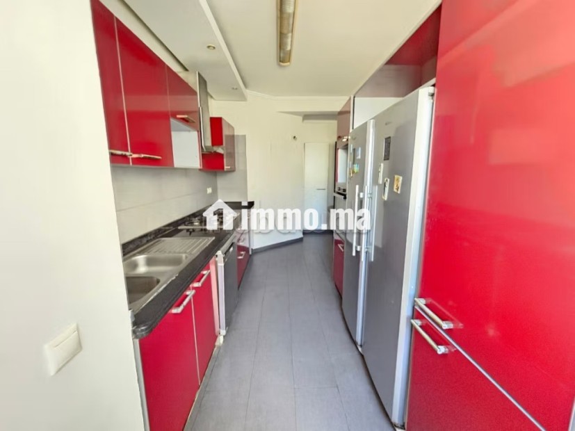 Joli appartement a cote de lyautey - Location Immobilier - Casablanca - photo 8
