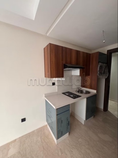 Appartement à l'achat à Anfa. 1 Pièce. Salon Marocain, sécurité - Vente Immobilier - Casablanca - photo 3