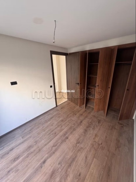 Appartement à l'achat à Anfa. 1 Pièce. Salon Marocain, sécurité - Vente Immobilier - Casablanca - photo 4