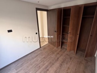 Appartement à l'achat à Anfa. 1 Pièce. Salon Marocain, sécurité - Appartement à vendre - Casablanca