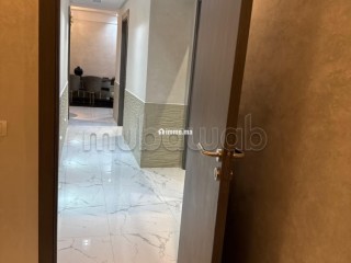 Appartement bien meublé à côté de 2M a louer en résidence fermée - Appartement à louer - Casablanca