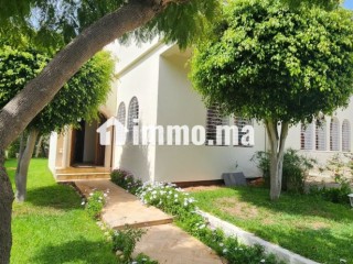 Villa propre plein Ain diab au calme total - Villa à louer - Casablanca