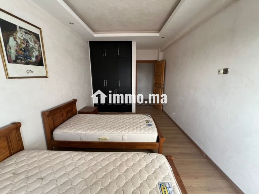 Appartement propre vue sur la mer résidence fermée avec piscine - Location Immobilier - Casablanca - photo 5