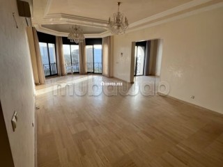 Appartement propre vue sur la mer résidence fermée avec piscine - Appartement à louer - Casablanca