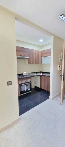2 chambres salon vide bd tantane - Location Immobilier - Casablanca - photo 6