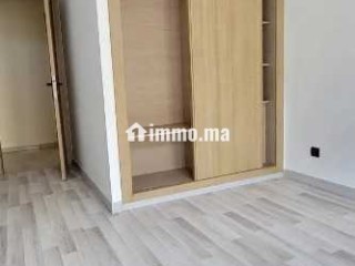 2 chambres salon vide bd tantane - Appartement à louer - Casablanca
