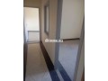 Bureau 180m2 à roches noires - miniature 3