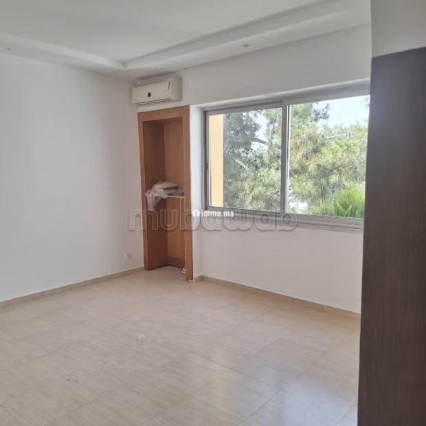 Magnifique appartement non meublé à louer Mabella - Location Immobilier - Rabat - photo 4