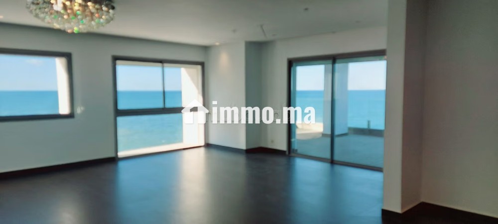 Bel appartement avec vue sur mer - Location Immobilier - Casablanca - photo 4
