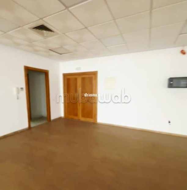 À louer – Plateau de bureaux de 136m² à Abdelmoumen - Location Immobilier - Casablanca - photo 2