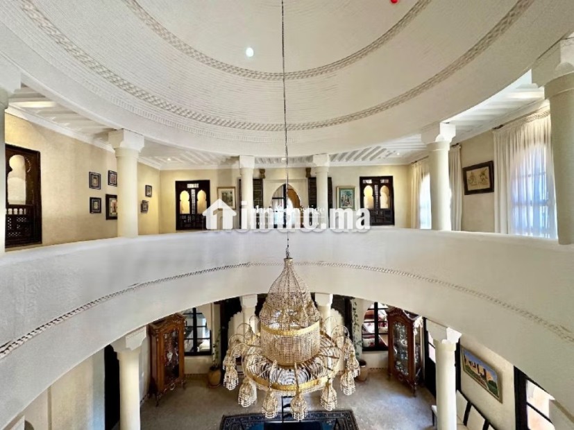 Maison d’hôtes de 12 Chambres à Vendre à Marrakech - Vente Immobilier - Marrakech - photo 4