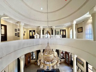 Maison d’hôtes de 12 Chambres à Vendre à Marrakech - Maison à vendre - Marrakech
