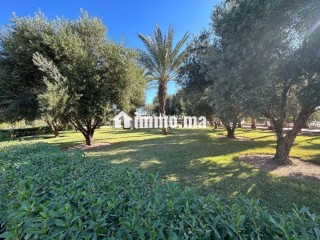 Maison sur Deux Hectares à 10min du Centre Ville - Maison à vendre - Marrakech