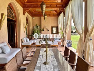Propriété au style Arabo Andalous à vendre - Appartement à vendre - Autre