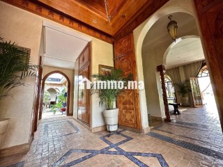 Propriété au style Arabo Andalous à vendre - Appartement à vendre - Autre