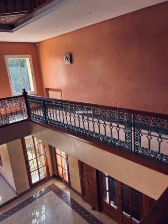 ambassador-villa-avec-ch-central-et-piscine-big-10