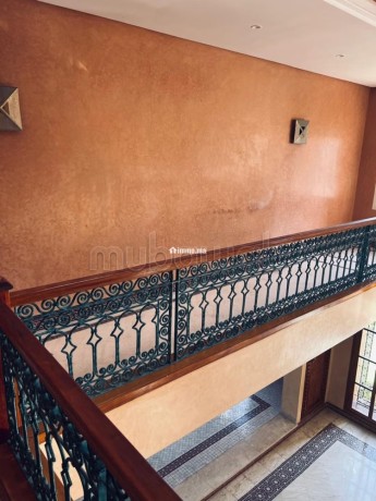 ambassador-villa-avec-ch-central-et-piscine-big-11