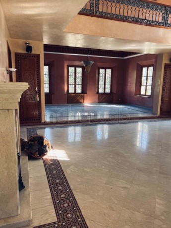 ambassador-villa-avec-ch-central-et-piscine-big-17