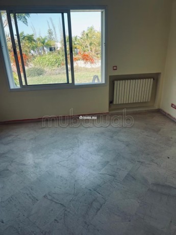 ambassador-villa-avec-ch-central-et-piscine-big-3
