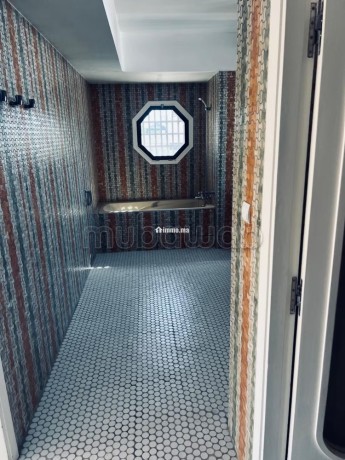 pinede-villa-avec-chauffage-central-et-piscine-big-5