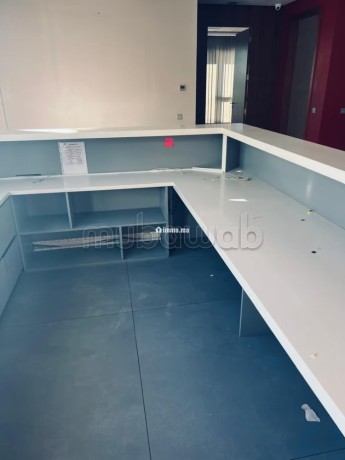 mabella-bureau-tres-moderne-sur-3-niveaux-big-11