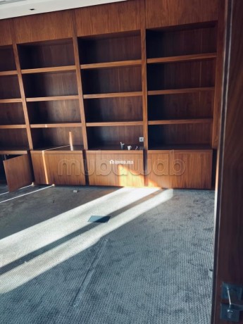 mabella-bureau-tres-moderne-sur-3-niveaux-big-14