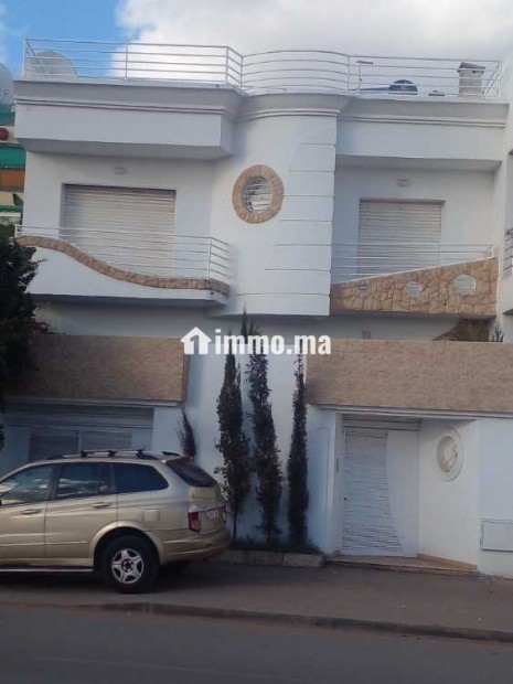Opportunité d’Investissement : Villa 320 m² à Sidi - Vente Immobilier - Casablanca - photo 1