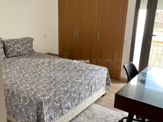 Location d'un appartement à Bab Al Bahr. 2 belles chambres. Meublé - Appartement à louer - Sale