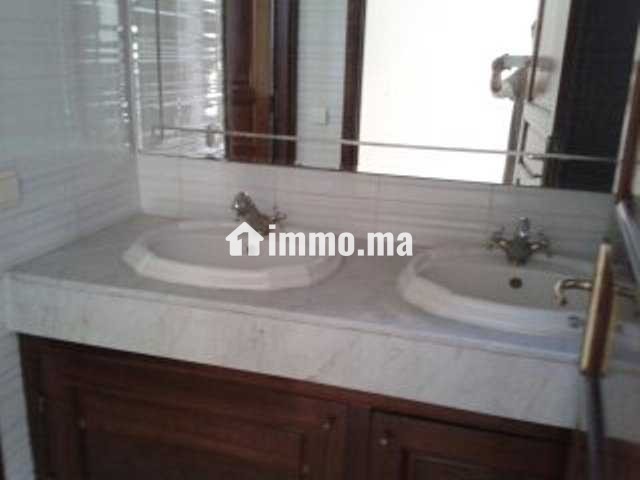 Villa avec beau jardin à Hay Riad - Location Immobilier - Rabat - photo 6