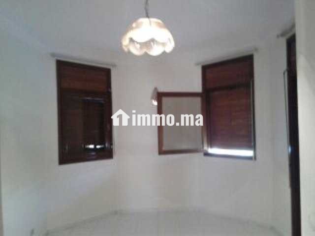 Villa avec beau jardin à Hay Riad - Location Immobilier - Rabat - photo 4