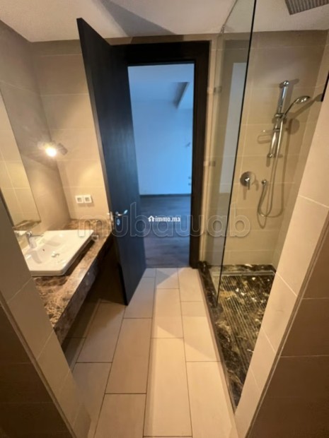 Splendide appart vu mer à Ain diab - Location Immobilier - Casablanca - photo 6