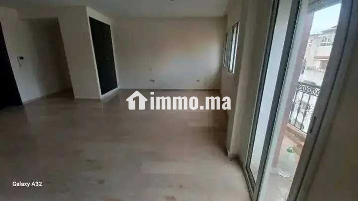 Studio loft ouvert vide à bourgogne - Location Immobilier - Casablanca - photo 4