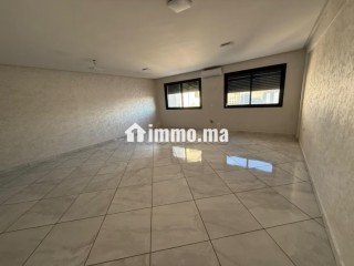 Plateaux 45m2 bd ibn tachfyne a4500dhs - Appartement à louer - Casablanca