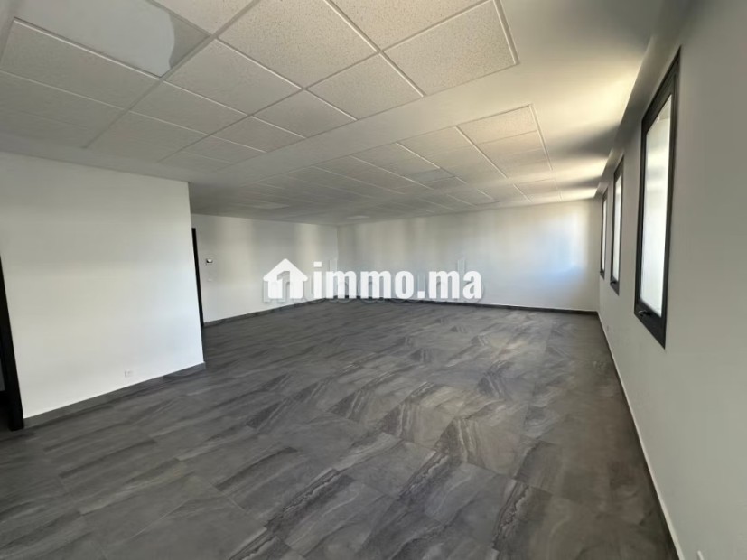 Beaux bureaux à louer à Casablanca Finance City. Superficie 96 m². Double vitrage - Location Immobilier - Casablanca - photo 3