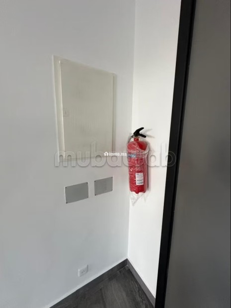 Beaux bureaux à louer à Casablanca Finance City. Superficie 96 m². Double vitrage - Location Immobilier - Casablanca - photo 6