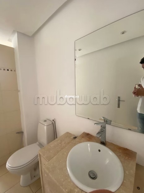 Louez cet appartement à Gauthier. 2 chambres. Antenne parabolique, résidence sécurisée - Location Immobilier - Casablanca - photo 4