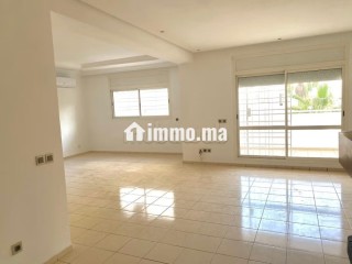 Louez cet appartement à Gauthier. 2 chambres. Antenne parabolique, résidence sécurisée - Appartement à louer - Casablanca