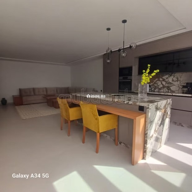 Superbe appartement à louer à De La Plage. 3 grandes pièces. Système de parabole et résidence sécurisée - Location Immobilier - Tanger - photo 2