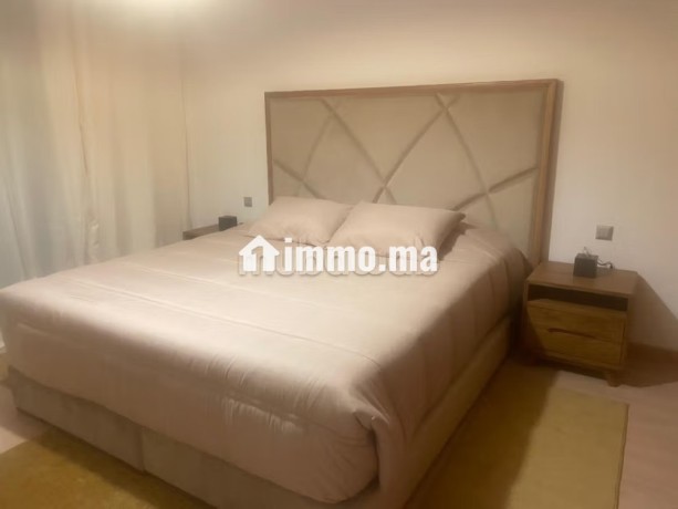 un-magnifique-appartement-meuble-a-louer-big-2