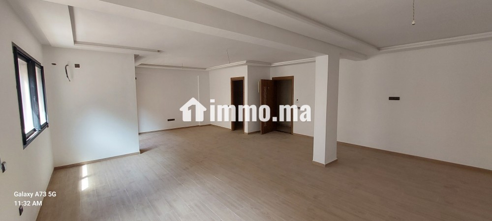 PLATEAU BUREAU NEUF A LOUR GUELIZ AV HASSAN II - Location Immobilier - Marrakech - photo 4