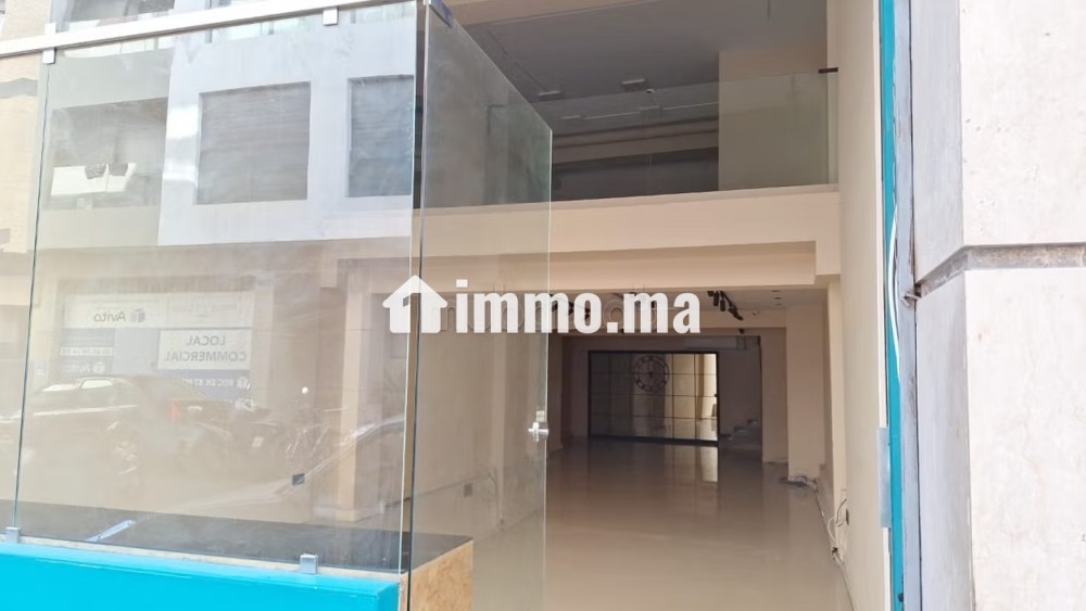 Magasin à louer situé sur maarif - Location Immobilier - Casablanca - photo 4