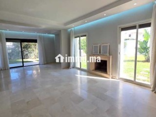 Aïn Diab – Grand Jardin, Piscine et Calme Rare - Appartement à louer - Casablanca