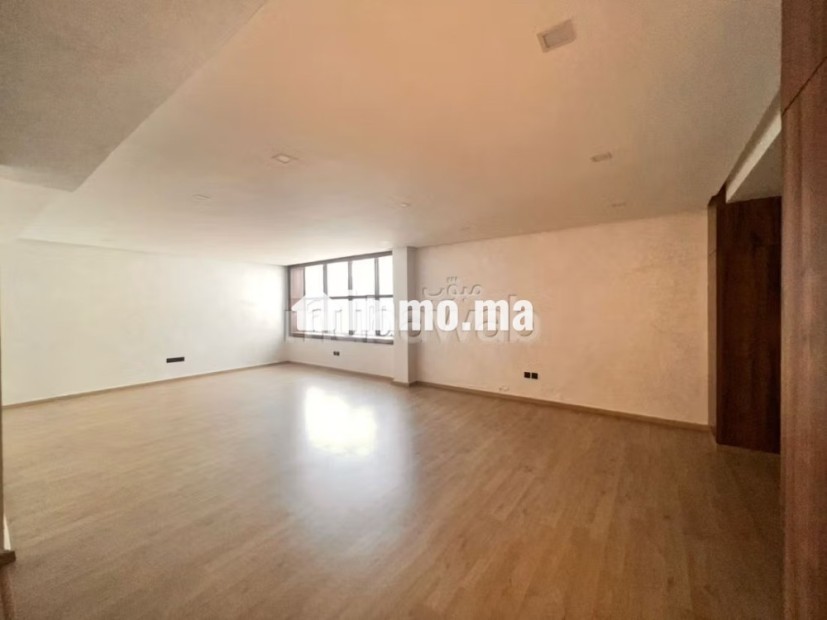Bureau Prestigieux à Louer Corniche Tanger - Location Immobilier - Tanger - photo 7