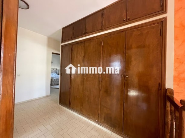 belle-villa-avec-jardin-a-vendre-hay-riad-rabat-big-3