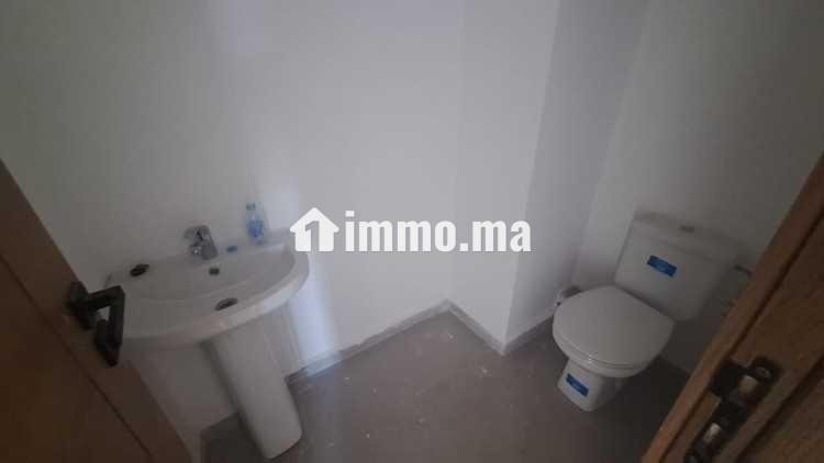 BUREAU NEUF ASC PARKING 8200 DH - Location Immobilier - Casablanca - photo 4