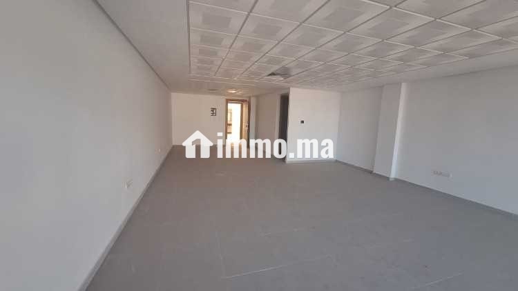 BUREAU NEUF ASC PARKING 8200 DH - Location Immobilier - Casablanca - photo 5