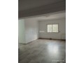 Très bel appartement en location à Racine.
Surface totale 120 m².
Meublé - miniature 3